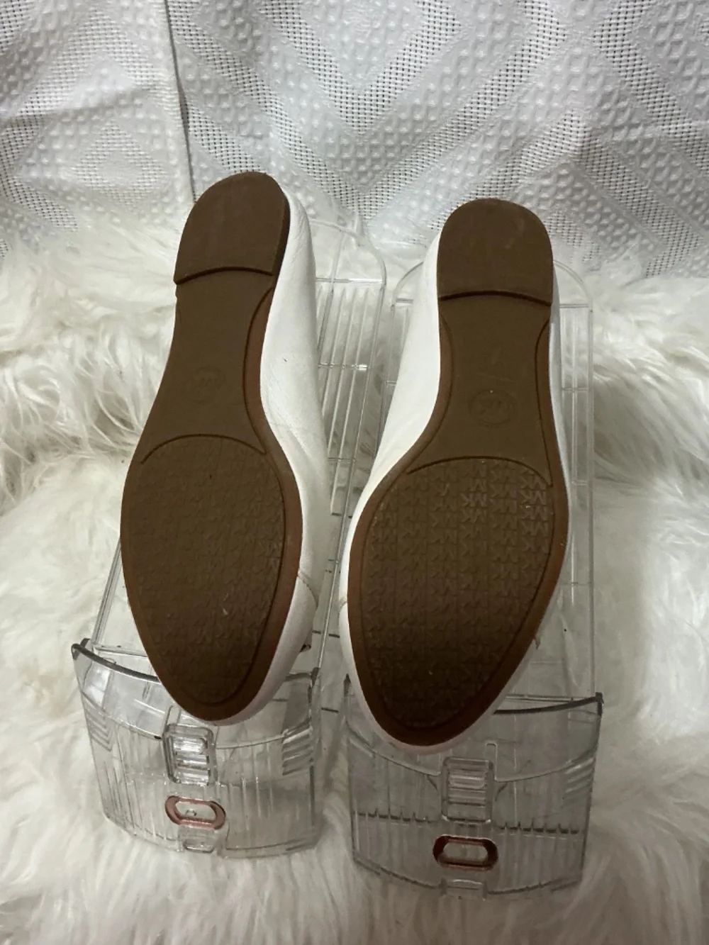 NWOT MK SHOES